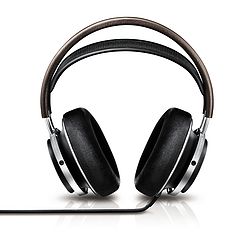 耳機(jī) 連接你我，定義現(xiàn)代聲音體驗(yàn)的電子藝術(shù)品
